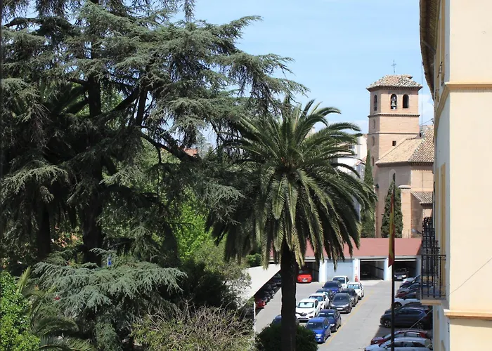 Arco de Elvira by Now Granada